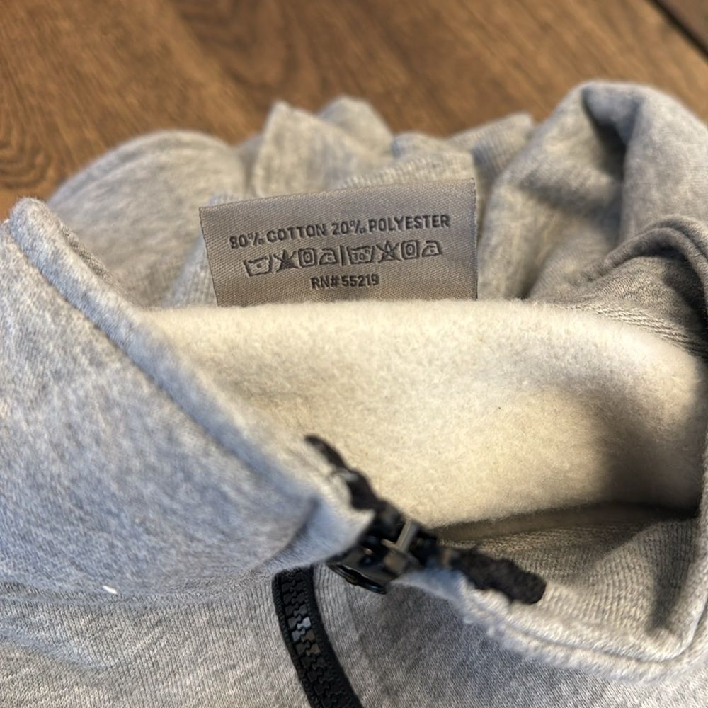 NEW Eras Tour Gray Quarter Zip Pullover Sweatshirt Taylor Swift Grey Zip-Up XXL - Picture 5 of 6